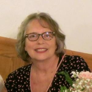 Meet your Posher, Charlene